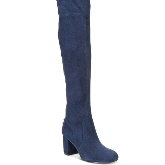 NEW Charles by Charles David  Size 8 - Picture 1 of 3